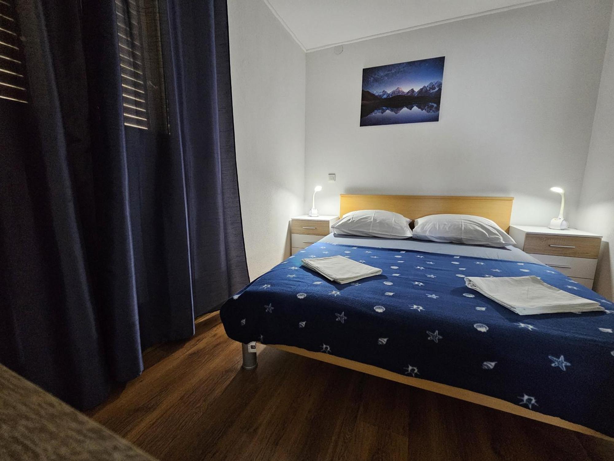 Modern Apartment Nikola In A Quiet Area Kastel Stari Bagian luar foto